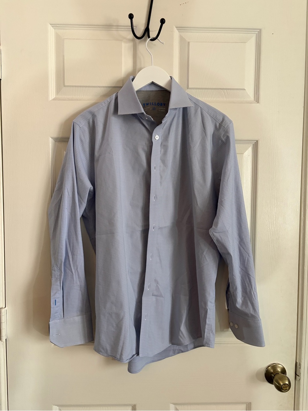Twilory Men's Light Blue Houndstooth Dress Shirt with Spread Collar